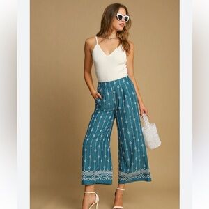 ShopEvelynne Teal and White Wide-Leg Pants